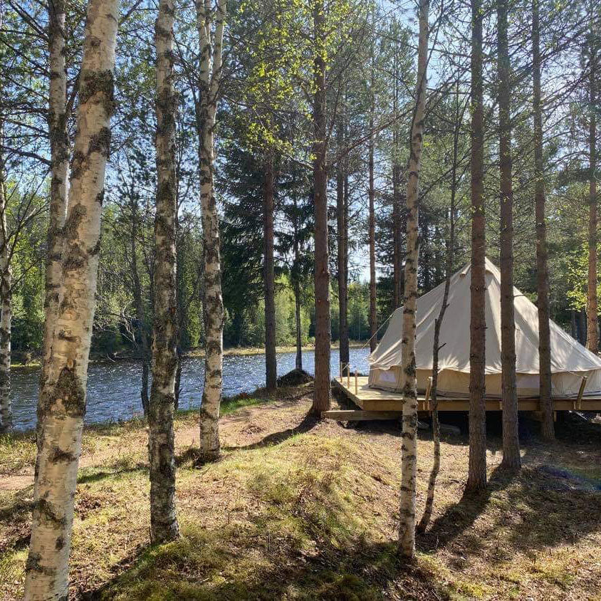 Stöten　Glassing　–　tent　the　wolf　Camping